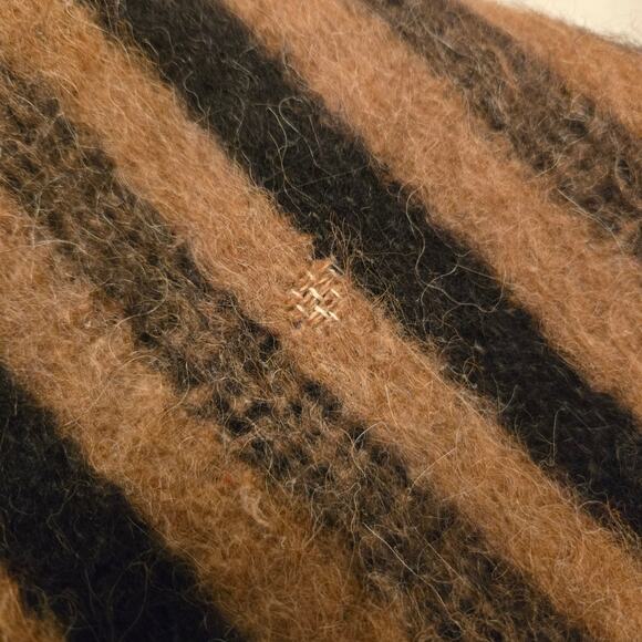 Poncho Cape Tunic One Size Black Brown Striped Super Heavy and Warm *read* - Picture 15 of 16